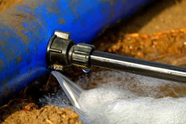 Fuite d’eau : comment la réparer ?