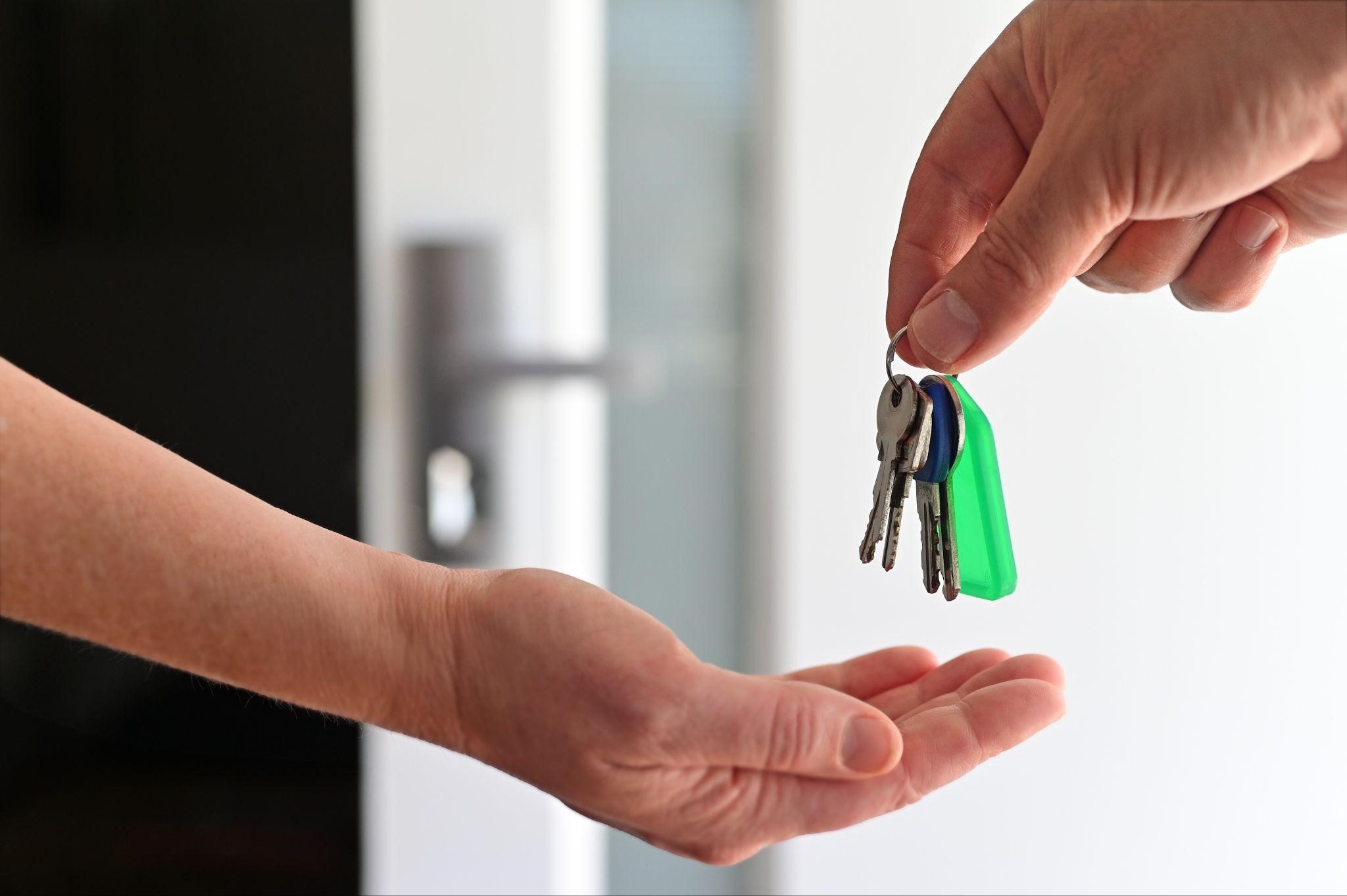 Comment changer de locataire grâce aux services EDF ?